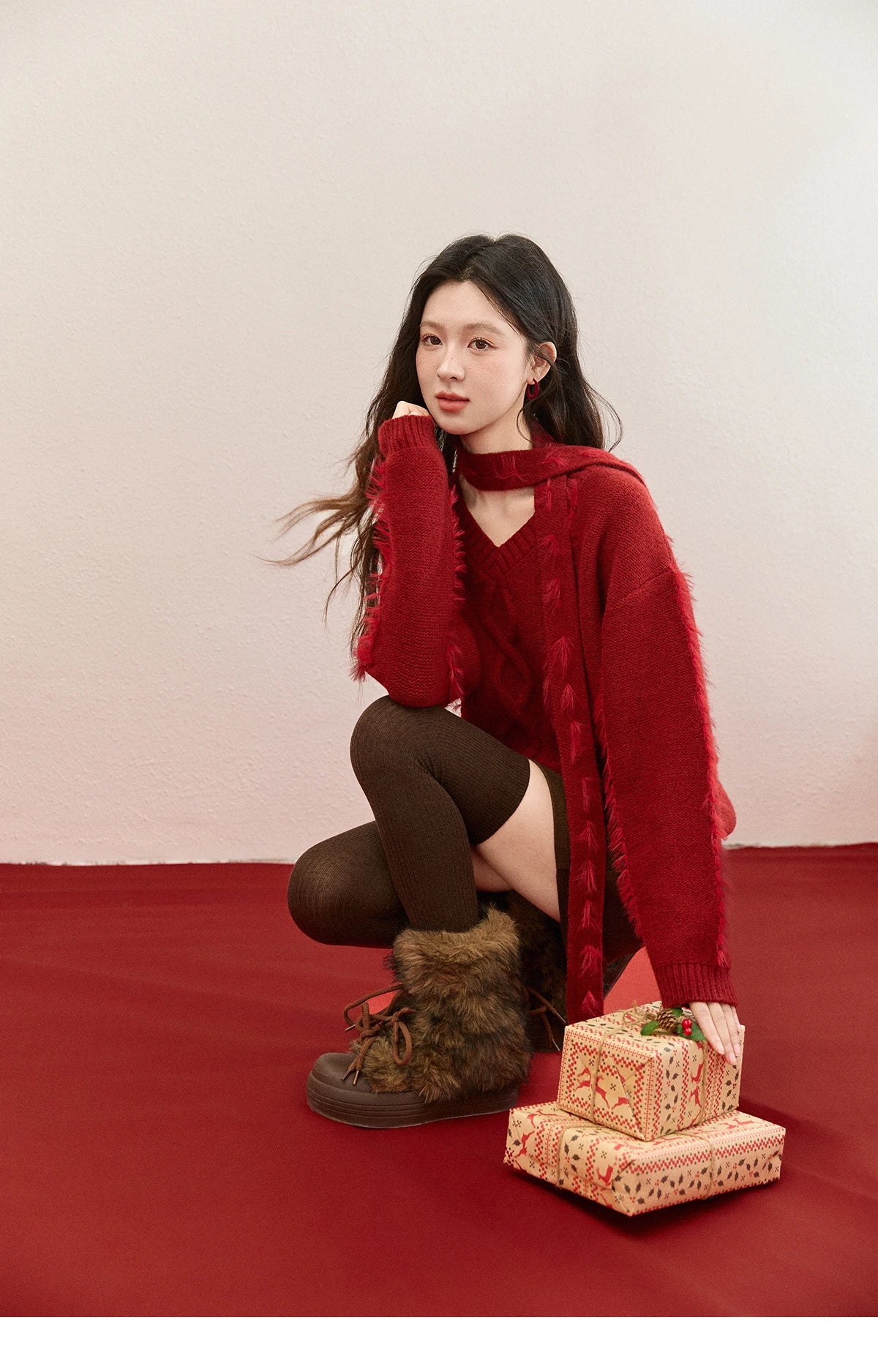 MISHOW Christmas Knitted Sweater Women 2025 Winter Burgundy V-neck Loose Tops Mink Fur Tassel with Scarf Tie Sweaters MXE93Z2809