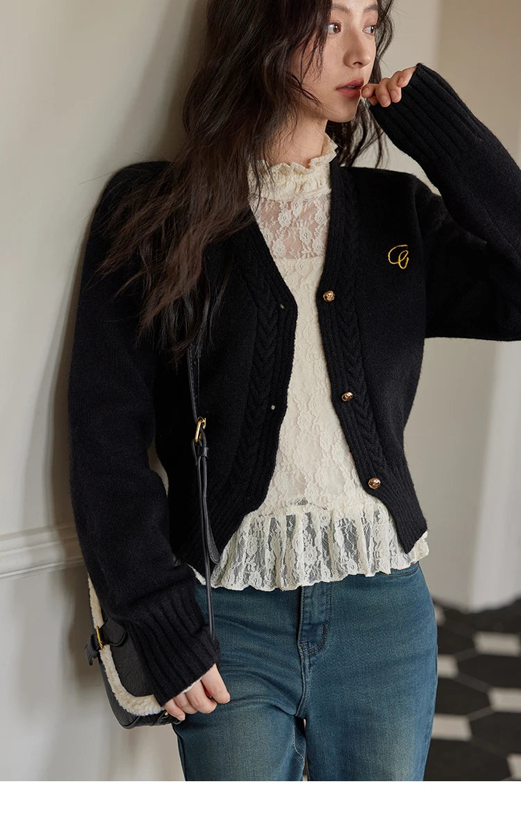 MISHOW Elegant V-neck Sweater Women's Long-sleeved Knitted Jacket 2025 Fall Winter New Korean Vintage Short Cardigan MXD48Z0848