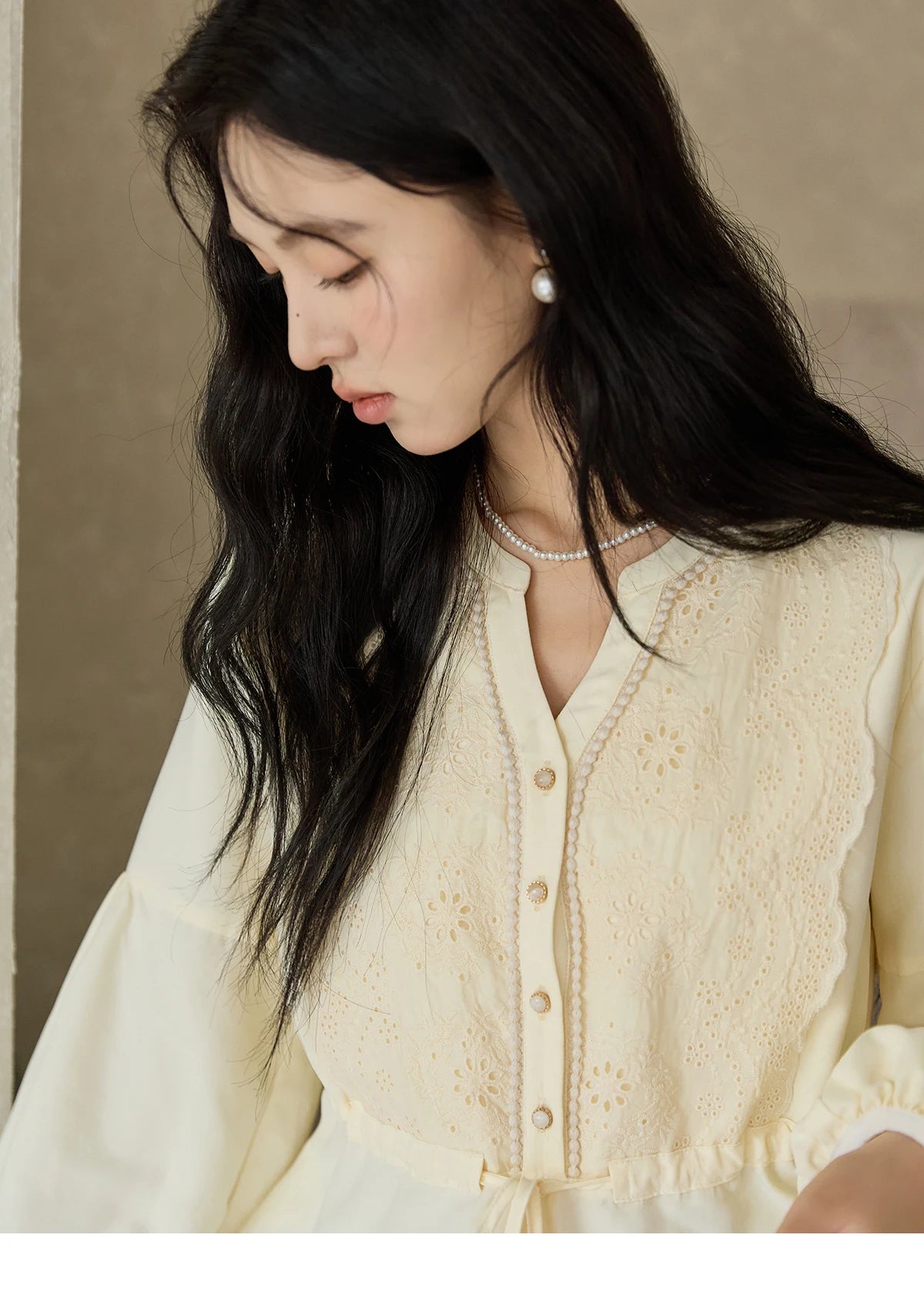 MISHOW Women's French V-neck Blouse Lace Lantern Sleeve Long-sleeved Blouses 2024 Fall Tie Drawstring Waist Slim Tops MXD45X1660