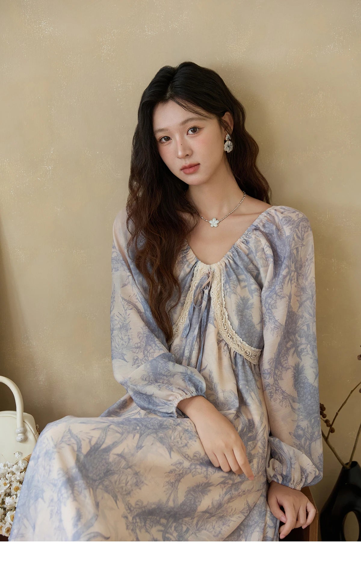 MISHOW Woman Elegant Dress 2025 Autumn Romantic Blue Floral Dress Lace Panel Drawstring A-line Long Dress Autumn MXE45L2507