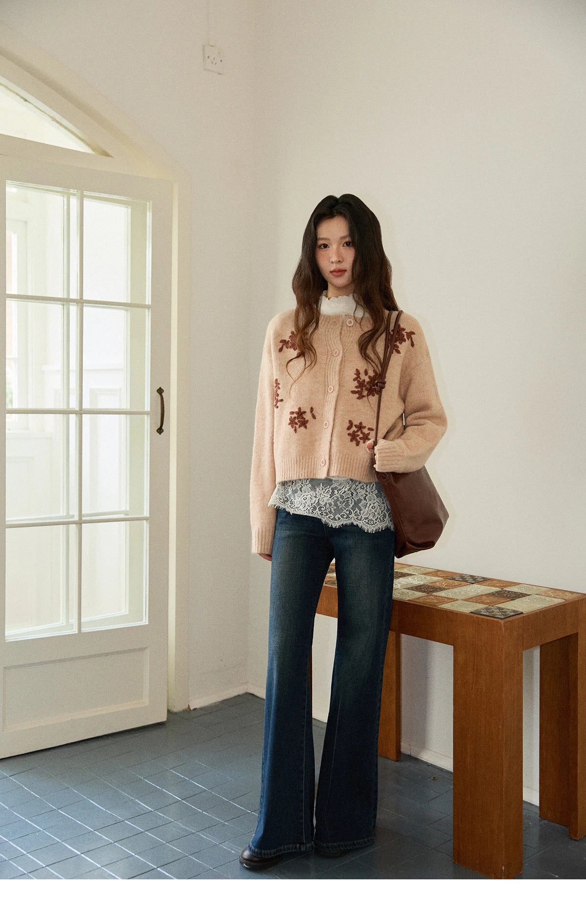Mishow Floral Embroidery Round Neck Wool Cardigan MXE86Z2724