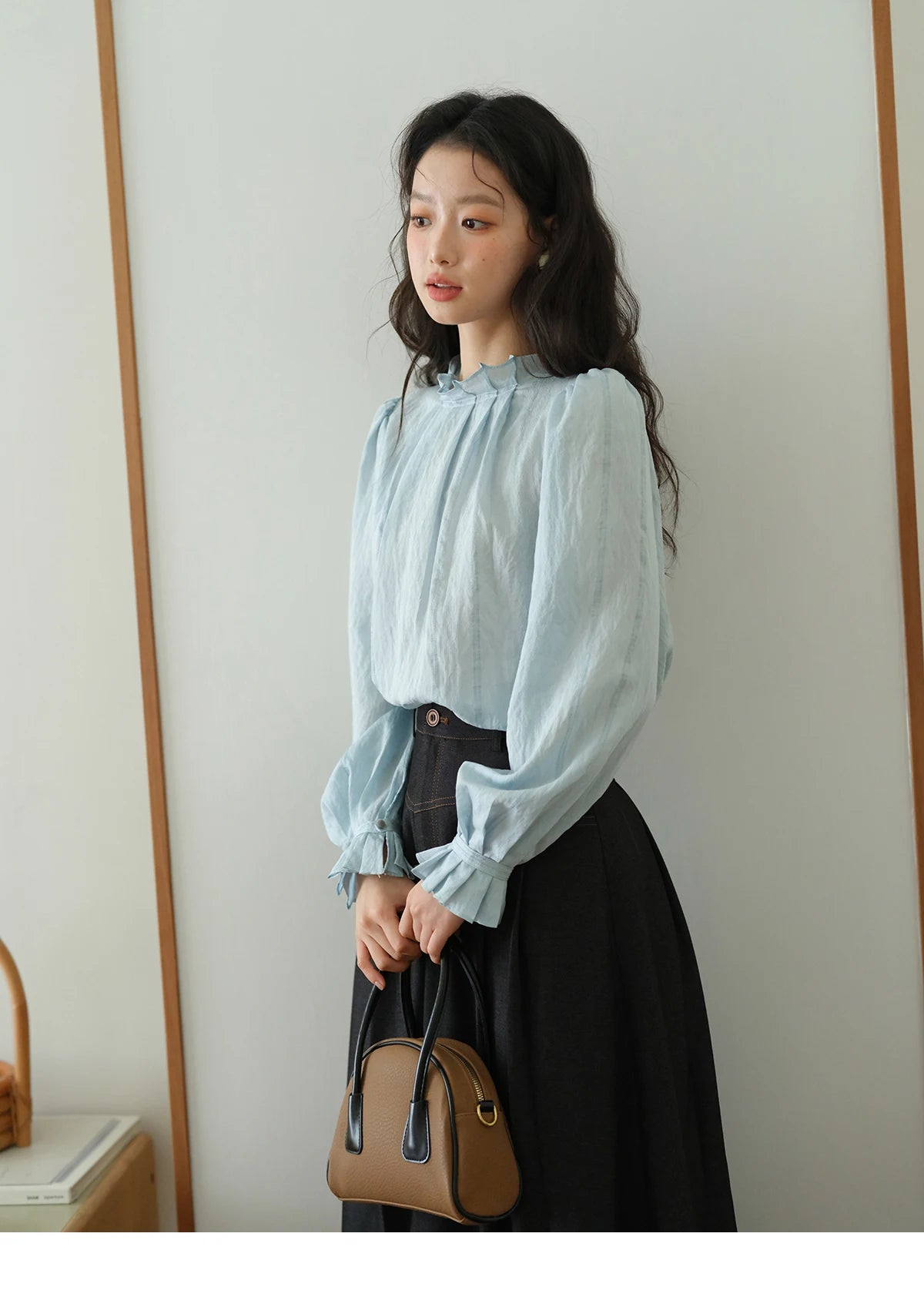 MISHOW Blue Jacquard Texture Blouses 2025 Autumn Black Fungus Edged Stand Collar Blouse Bubble Sleeves Commuting Top MXE41X1934