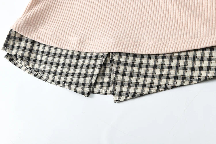 MISHOW Plaid Splicing Fake Two-piece Tops for Women Spring 2025 Contrasting Colors Slim Thin Top V-neck Casual Tees MXE13Z1108