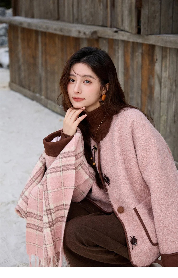 MISHOW Cotton Padded Warm Jacket Women 2025 Thickened Fur O-neck Coat Fold Over Contrasting Cuffs Windproof Outerwear MXE92W0986