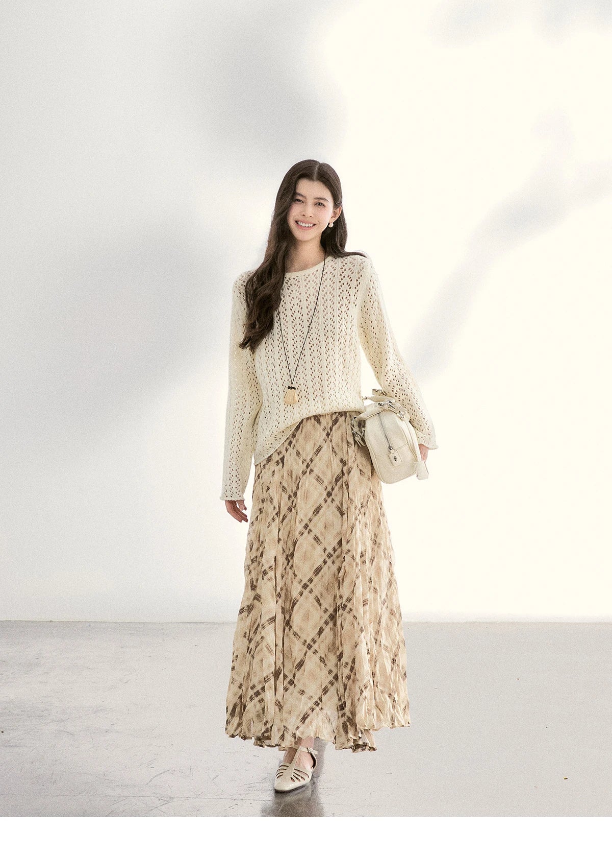 MISHOW Women's Hollow Out Knit Tops 2026 Spring Crew Neck Long Sleeve Tops Loose Casual Soft Breathable Beige Sweater MXF13Z3017