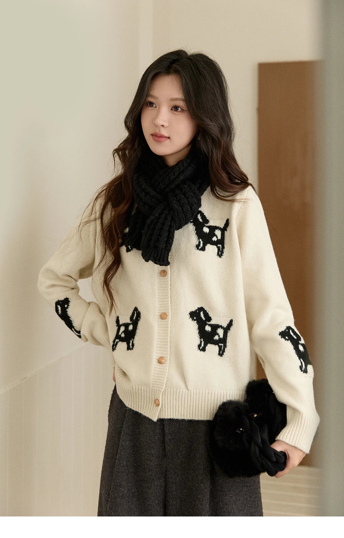 MISHOW Women's Puppy Jacquard Knit Cardigan 2025 Winter Single-breasted Crew Neck Top Warm Loose Sweaters Office Lady MXE93Z2950