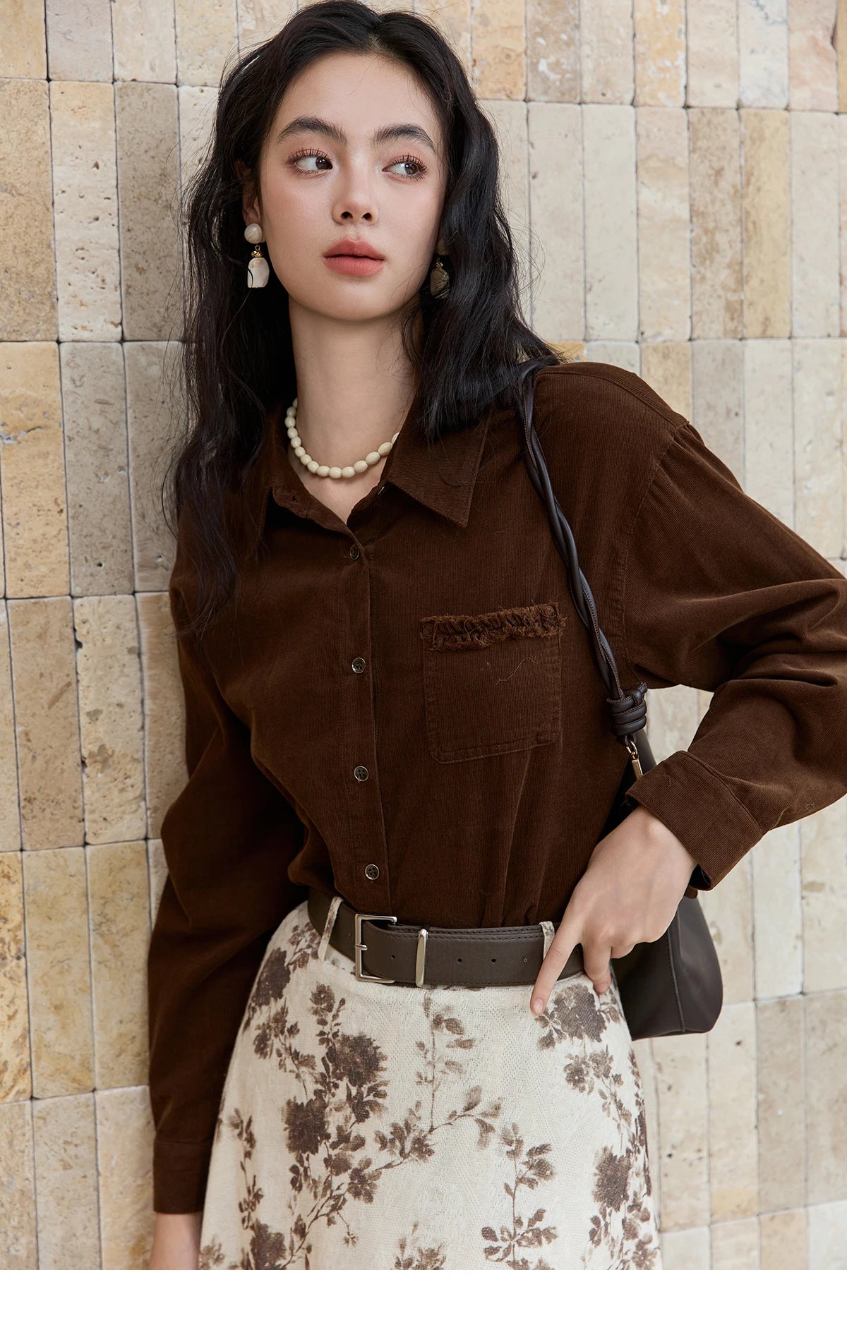 MISHOW Brown Corduroy Shirt Women 2025 Retro Long Sleeves Raw Edge Pocket Loose Casual Shirt Autumn Women's Tops MXE47C2419