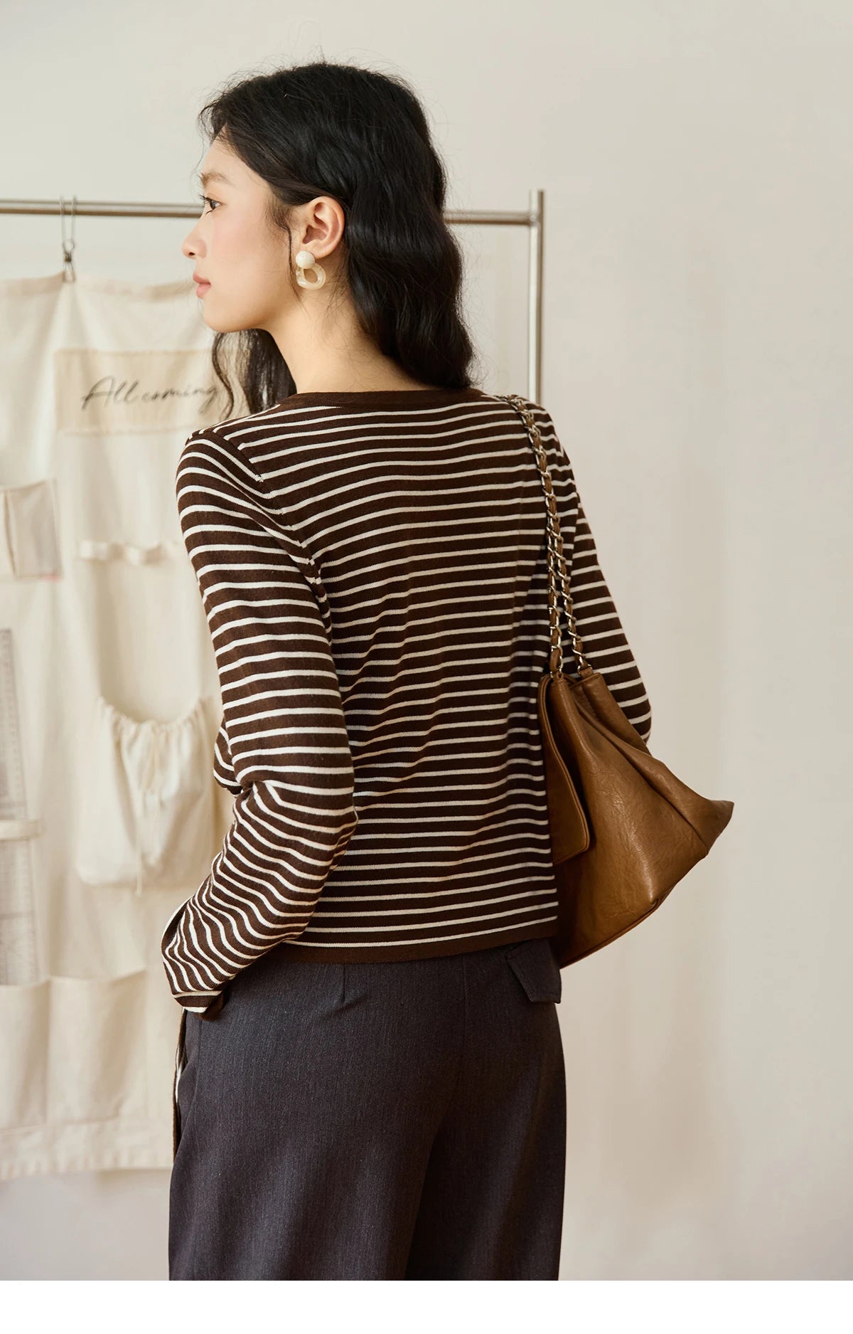 MISHOW Women's Coffee Striped Knitted Top 2025 Autumn Retro Commute Long Sleeves Loose Cardigan Sweater Women Clothes MXE46Z2537