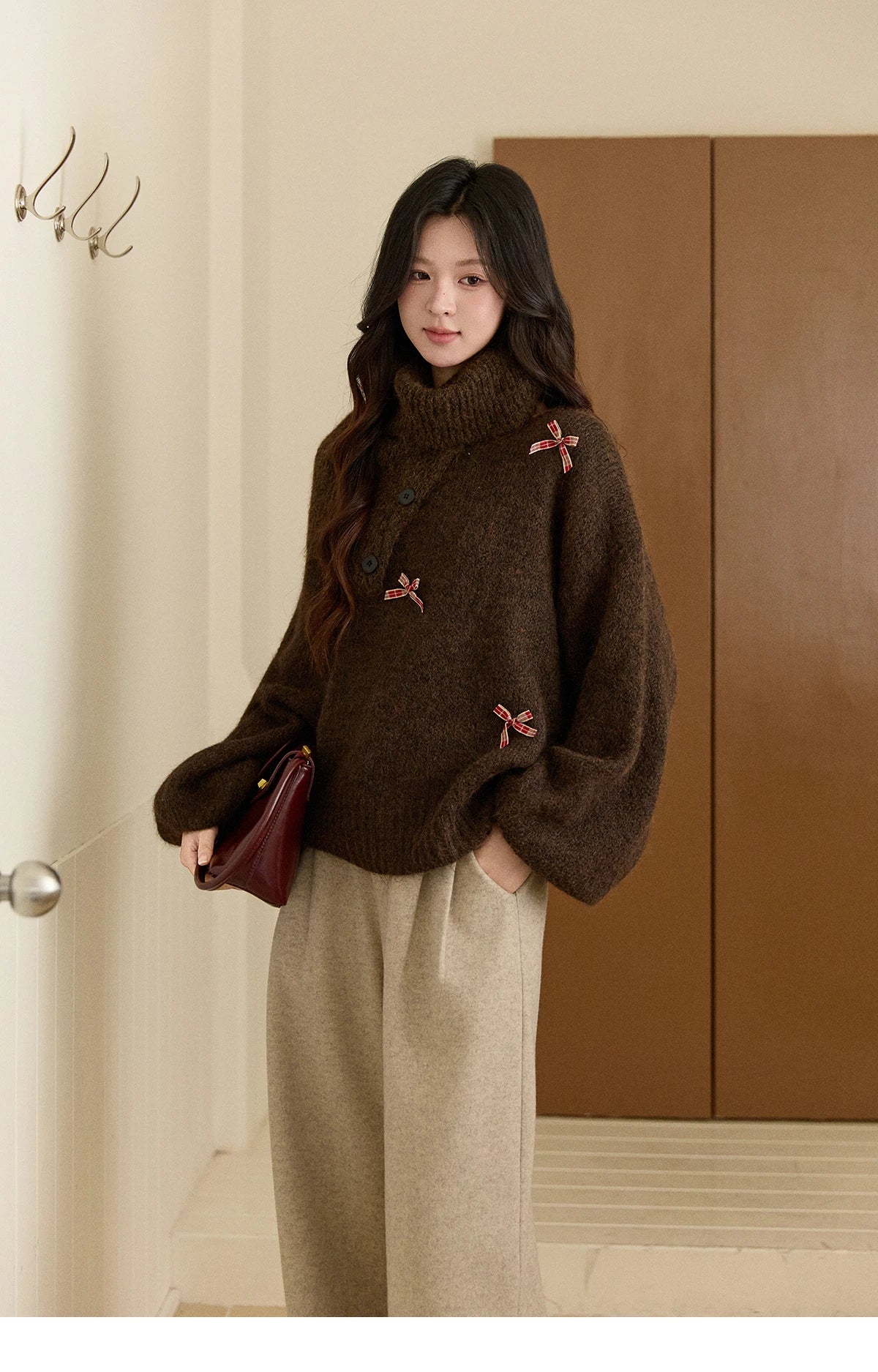 MISHOW Women's French Retro Plaid Bow Sweater 2025 Winter Detachable Shawl Collar Thick Lantern Sleeve Knitted Tops MXE93Z2946