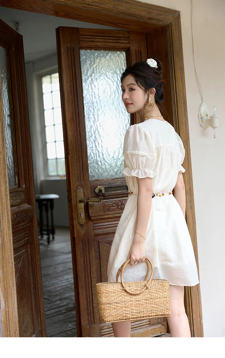 MISHOW Vacation Retro Sweet Dress for Women 2025 Summer Jacquard Embroidered Bubble Sleeve Dresses with Bohemian Belt MXD30L1864