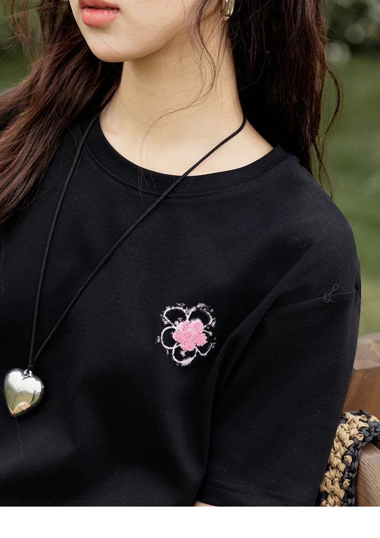 MISHOW Casual Graffiti T-shirt Women Summer 2025 Short Sleeve Round Neck Loose Shirts Female New Fashion Tops Lady MXE15T0475