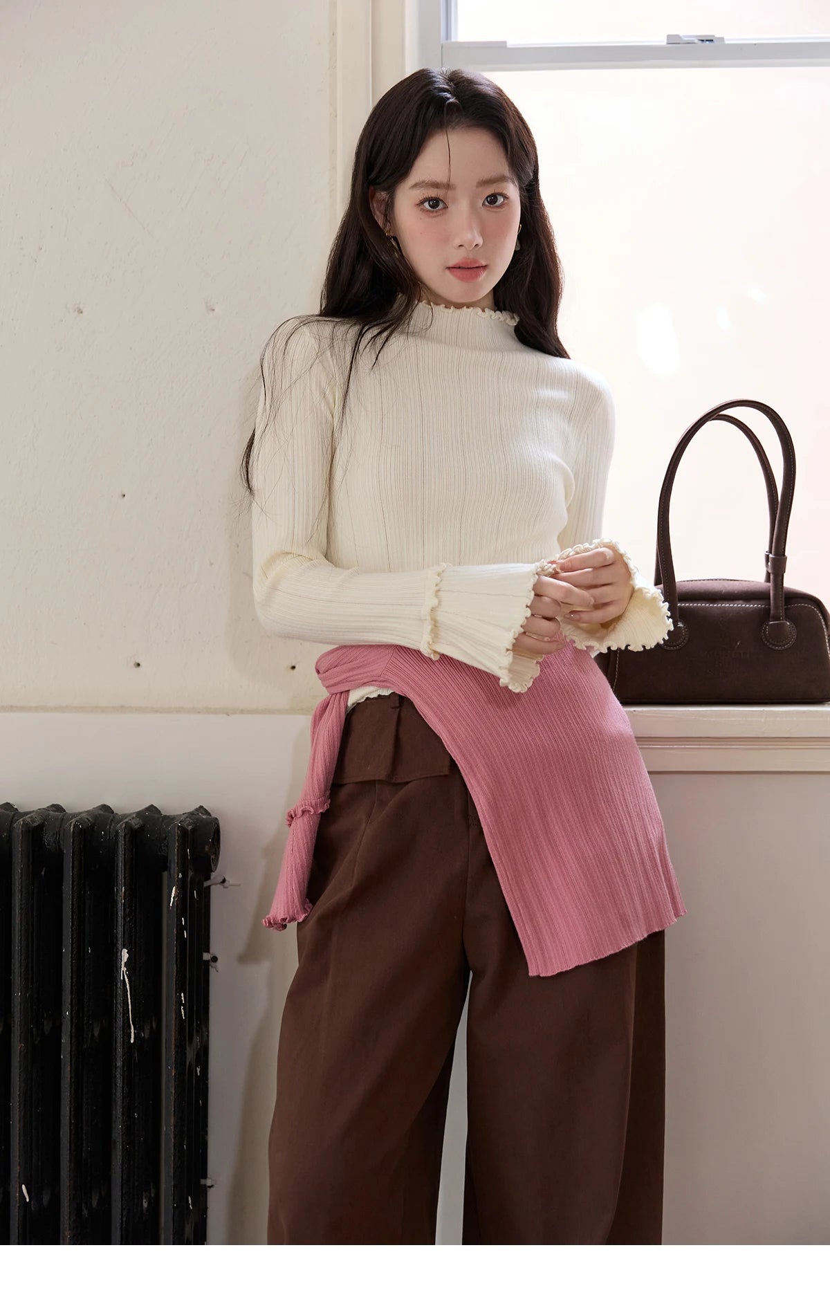 MISHOW Women's Long Sleeve Top 2025 Autumn New Casual Solid Turtleneck Slim Knit Wood Ear Edge Trumpet Sleeve Top MXE51Z2552