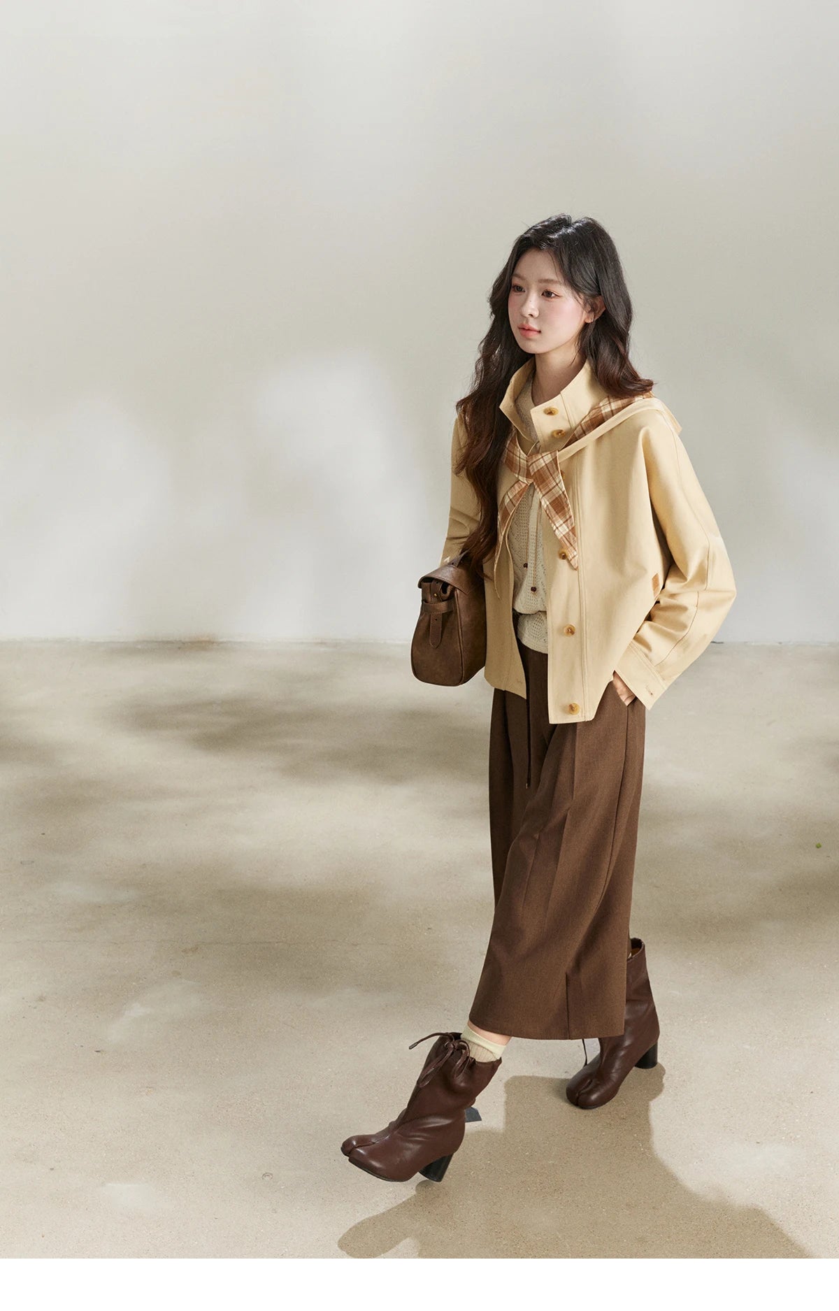 MISHOW Women's Khaki Cropped Trench Coat Spring Lapel Stand Collar Coats Removable Plaid Cap Casual Loose Jacket MXF108W1003