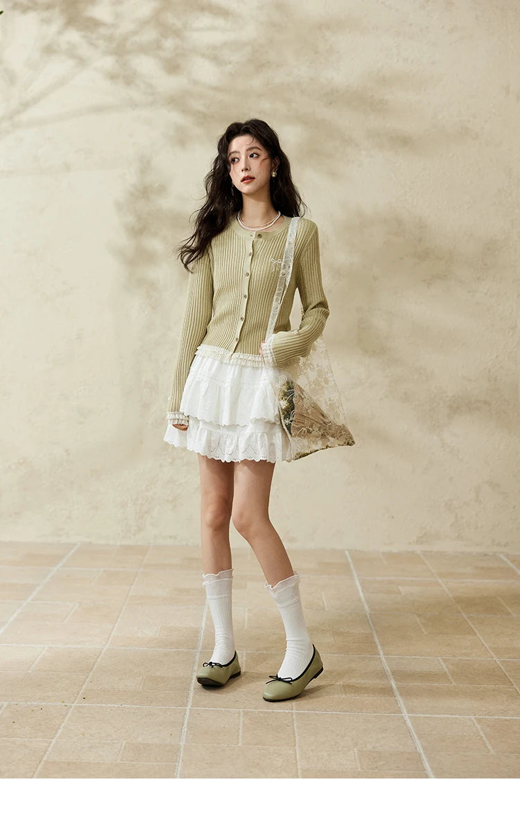 MISHOW Macaron Knitted Tops 2025 Spring Hollow Hook Flower Lace Splicing Tops Bow Embroidery O-neck Long Sleeve Tees MXE16Z1211