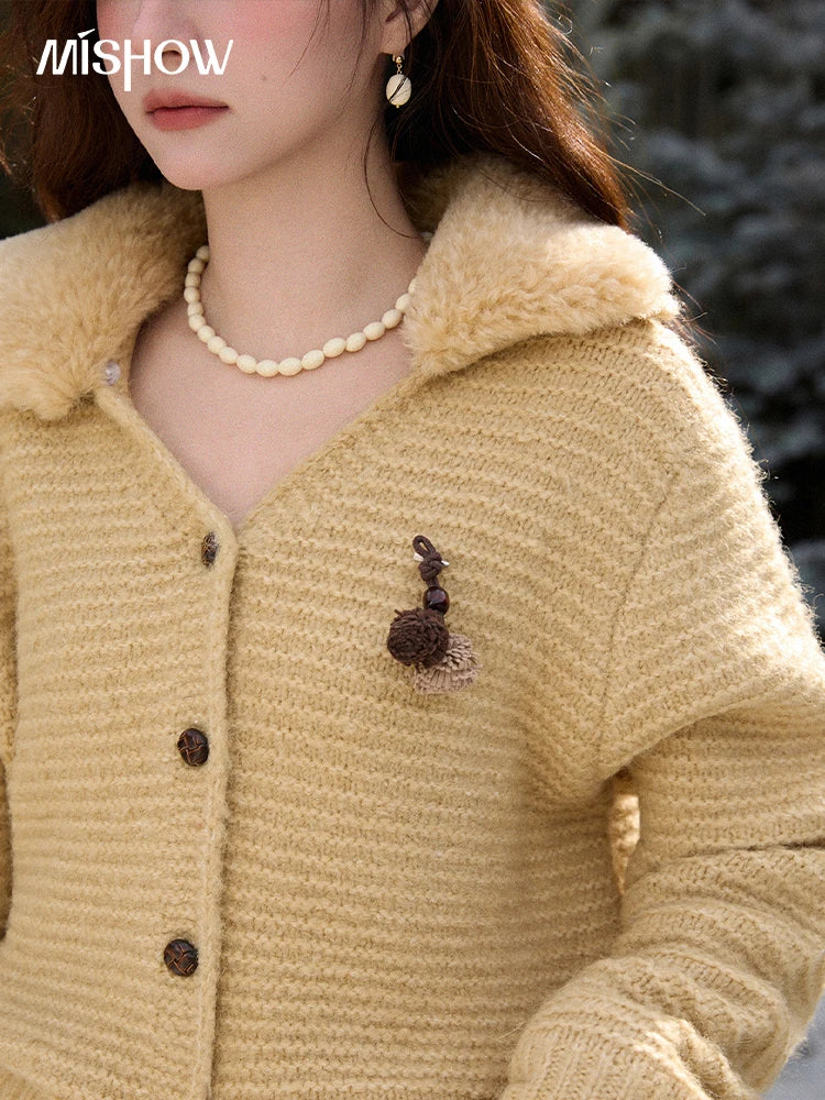 MISHOW Women's V-neck Cardigan 2025 Winter New Loose Single-breasted Sweater Luxurious Design Detachable Fur Collar MXE90Z2758