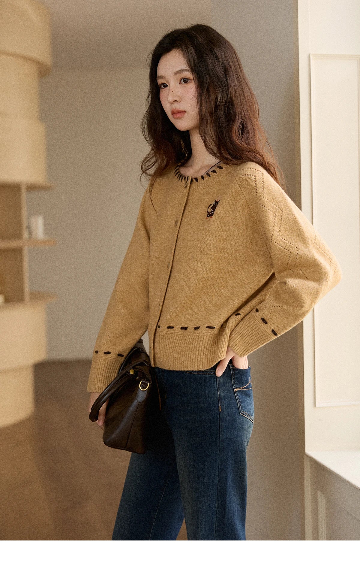 MISHOW Winter Knit Women's Cardigan 2025 New Little Fox Embroidered Sweater Retro Orange Loose Long-sleeved Tops MXE88Z2598