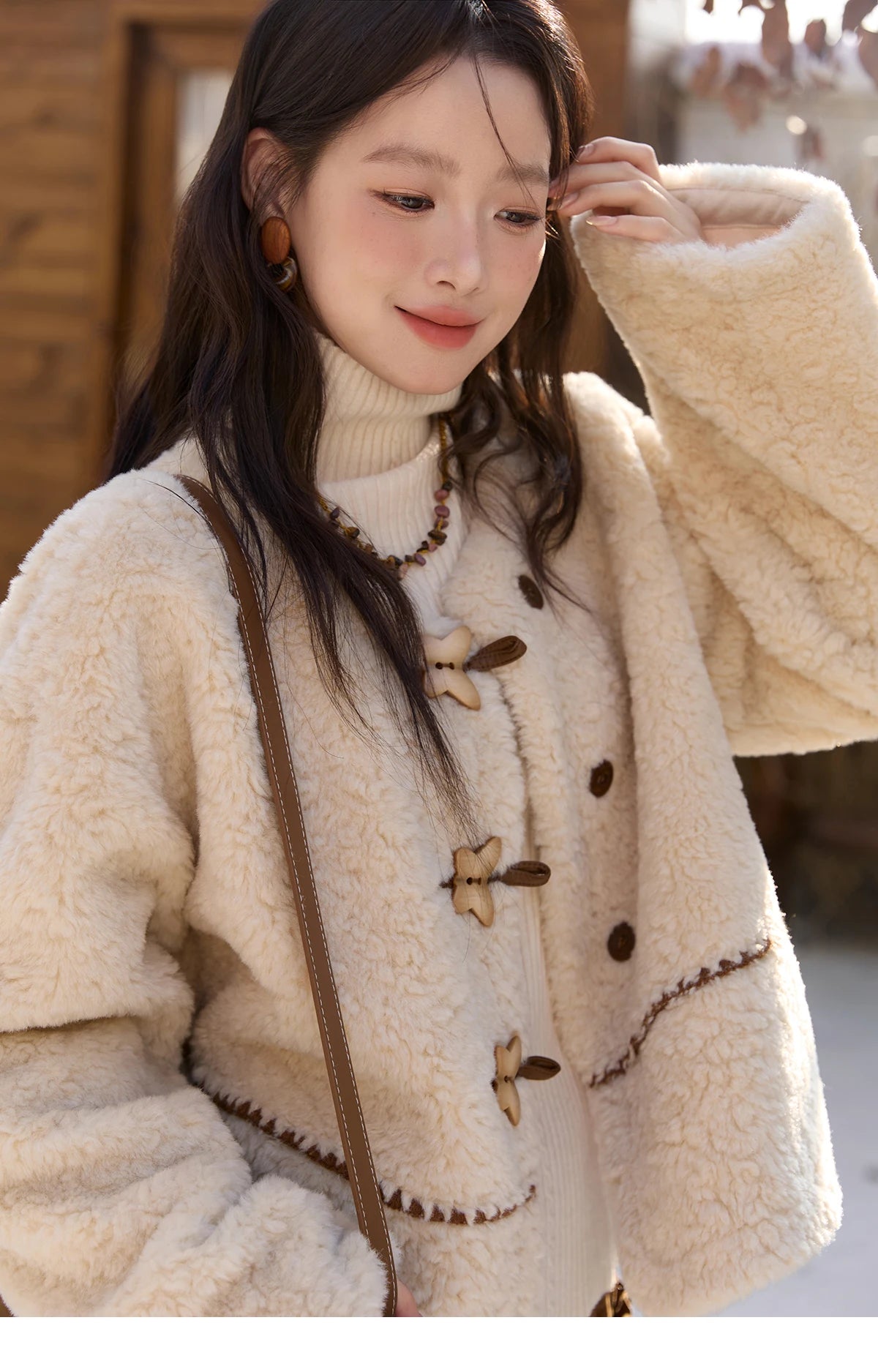 MISHOW Winter Jackets Women 2025 Retro Apricot Imitation Lambswool Coat Commuter Round Neck Single-breasted Jacket MXE51W0874