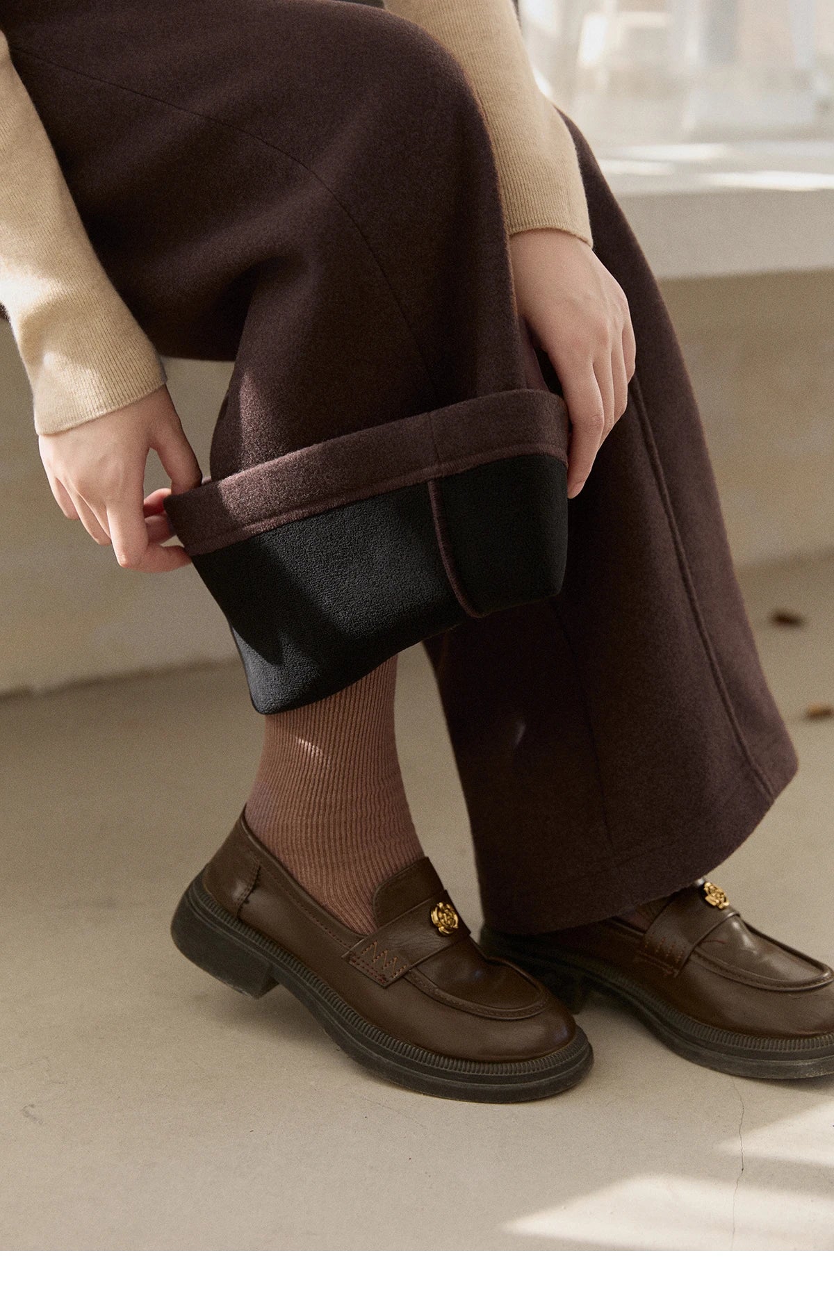 MISHOW High Waist Wide Leg Pants for Women 2025 Winter Casual Loose Thick Fleece Warm Knit Pants Straight Trousers MXE92K1127