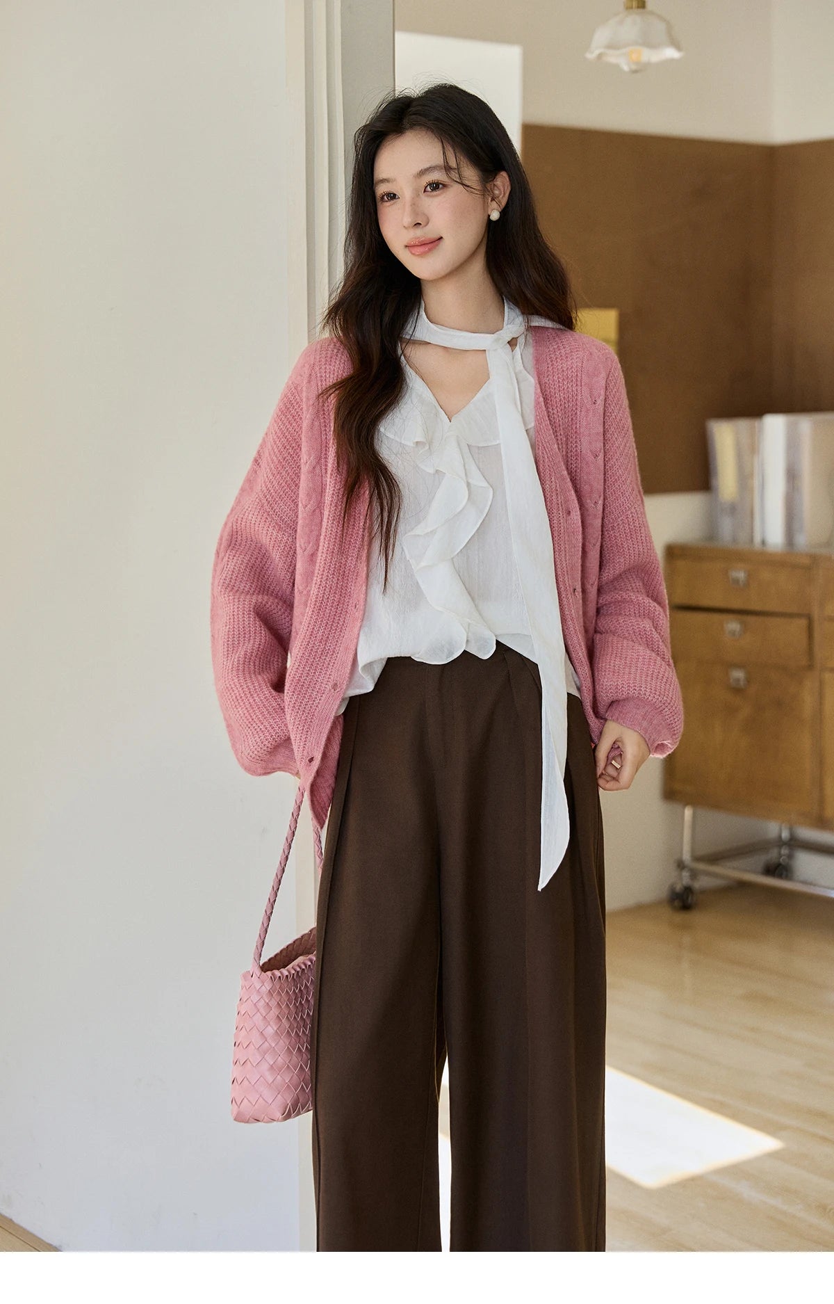 MISHOW Women's Dark Brown Wide Leg Pants 2026 Spring High Waist Pleated Pants Back Elastic Waist Casual Trousers MXF108K1010