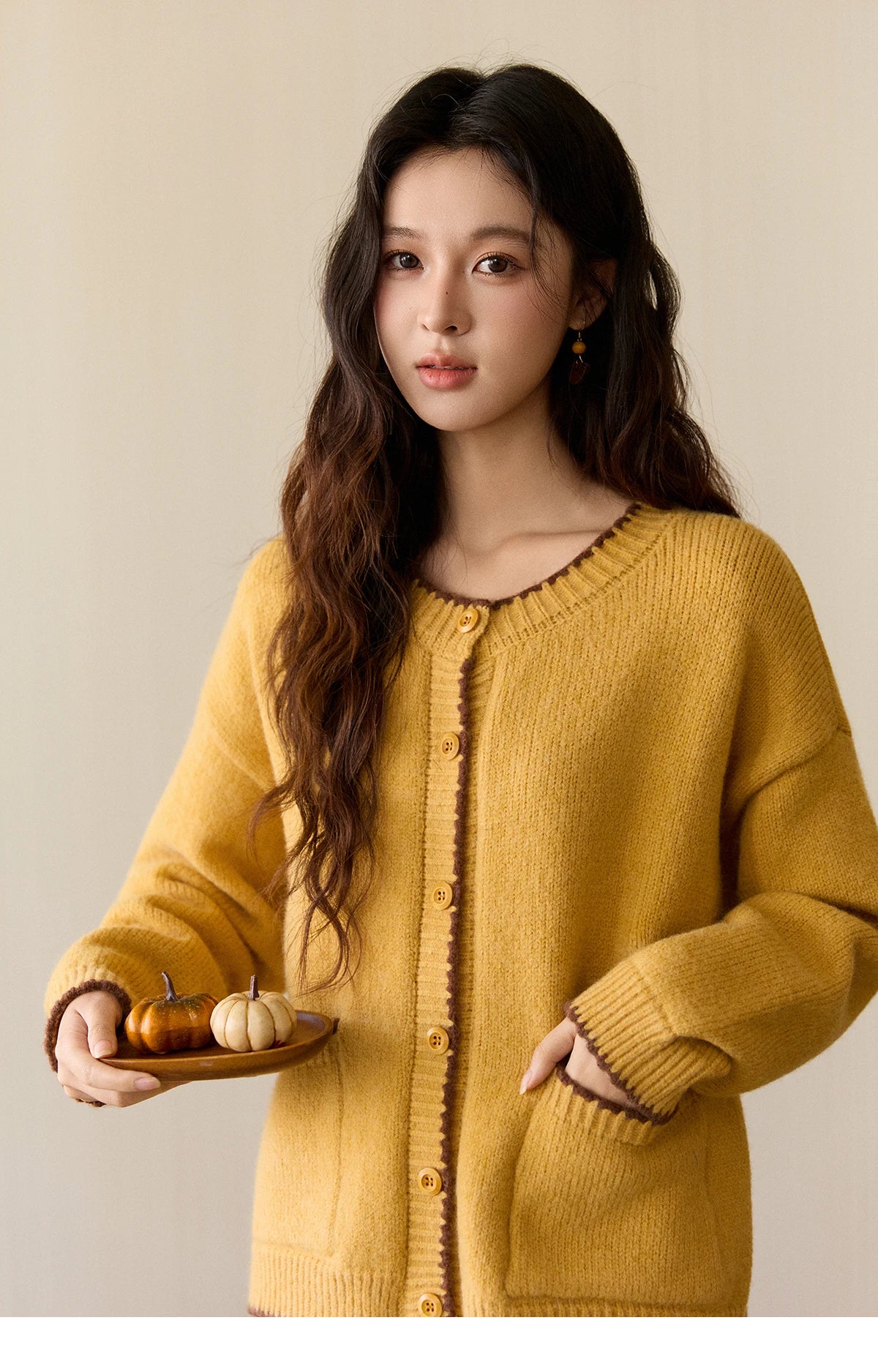 MISHOW Women's Yellow Knitted Cardigan 2025 Autumn Winter Color Collision Edge Sweater Pockets Loose Warm Casual Tops MXE94Z2973