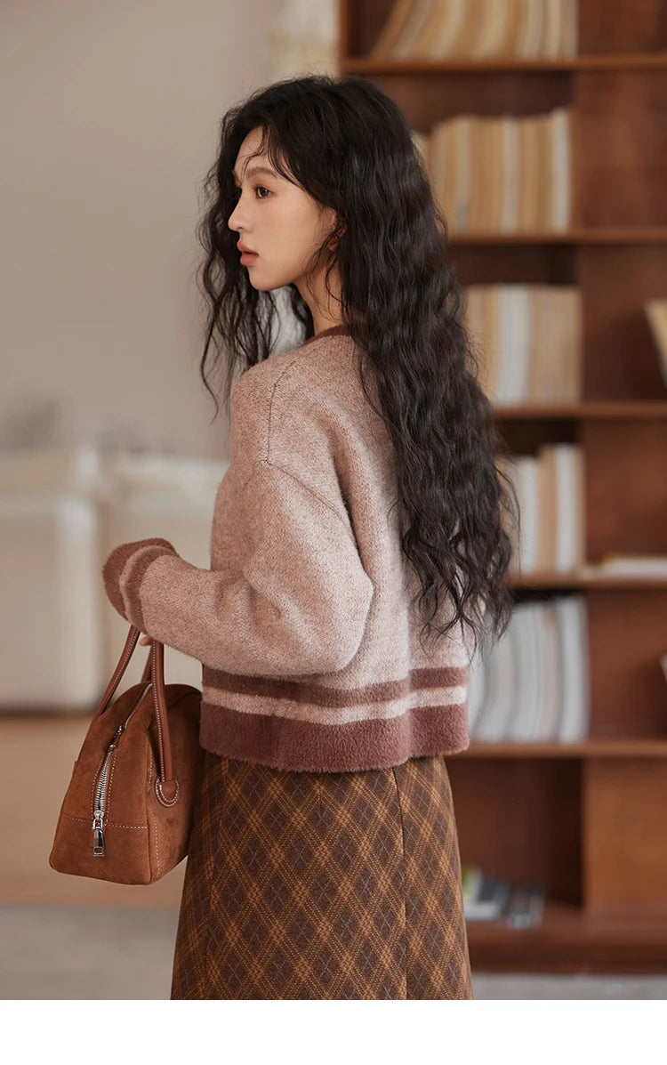 MISHOW Faux Sable Sweater Women 2024 Autumn Winter Sweet Gentle Loose Basic Soft Cartoon O-Neck Long Sleeve Pullovers MXD45Z0860