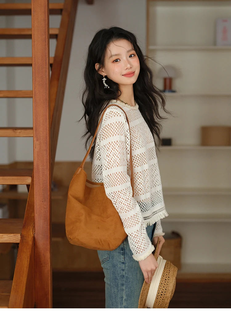 MISHOW Bohemian Lace Hollow Top for Women 2025 Autumn Hem Tassel Lace Breathable Top Beige White Casual Knitted Tops MXE41X2466