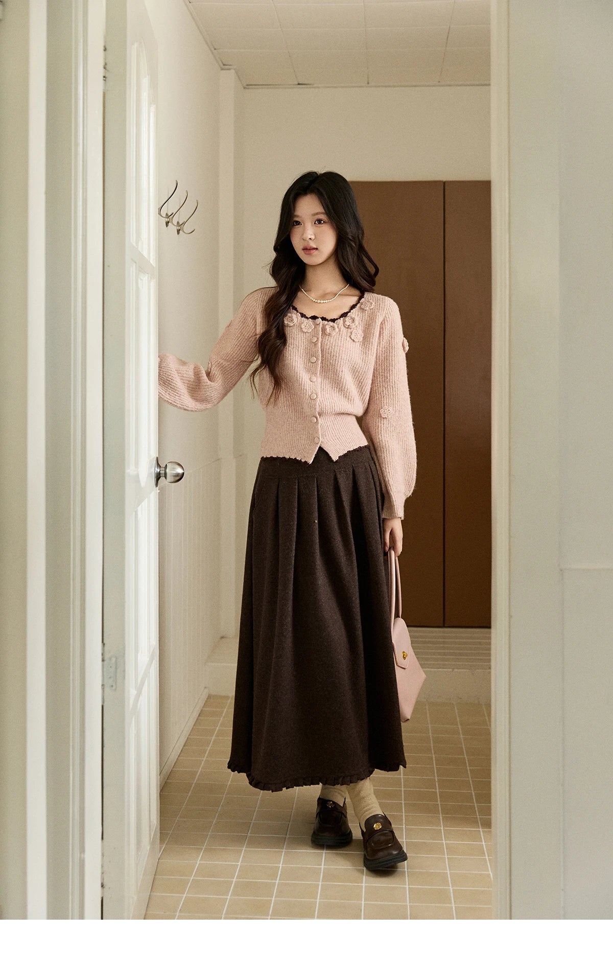 MISHOW Women's Pink Knitted Cardigan 2025 Autumn Winter Flower Decor Lace Trim Button Cardigan Slim Warm Pullover Top MXE94Z2862