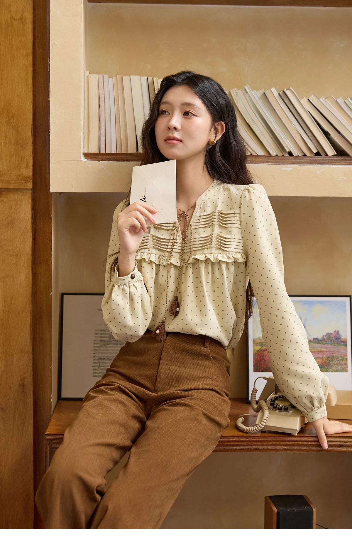 MISHOW Women's Polka Dot Ruffled Shirt 2025 Autumn Vintage Tie Tassel Round Neck Long-Sleeve Top Loose Casual Blouse MXE45X2477