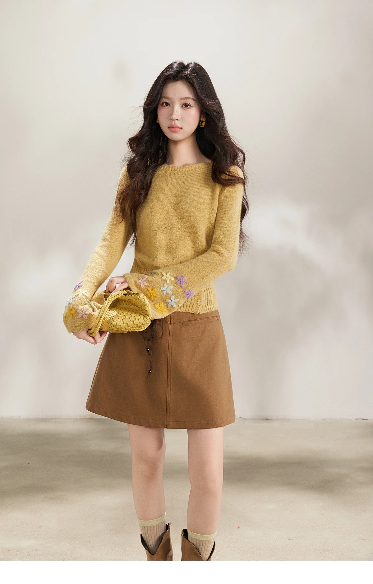 MISHOW Floral Embroidered Boat Neck Flare Sleeve Knit Tops 2026 Spring Side Button Slim Casual Soft Yellow Sweater MXE94Z2864