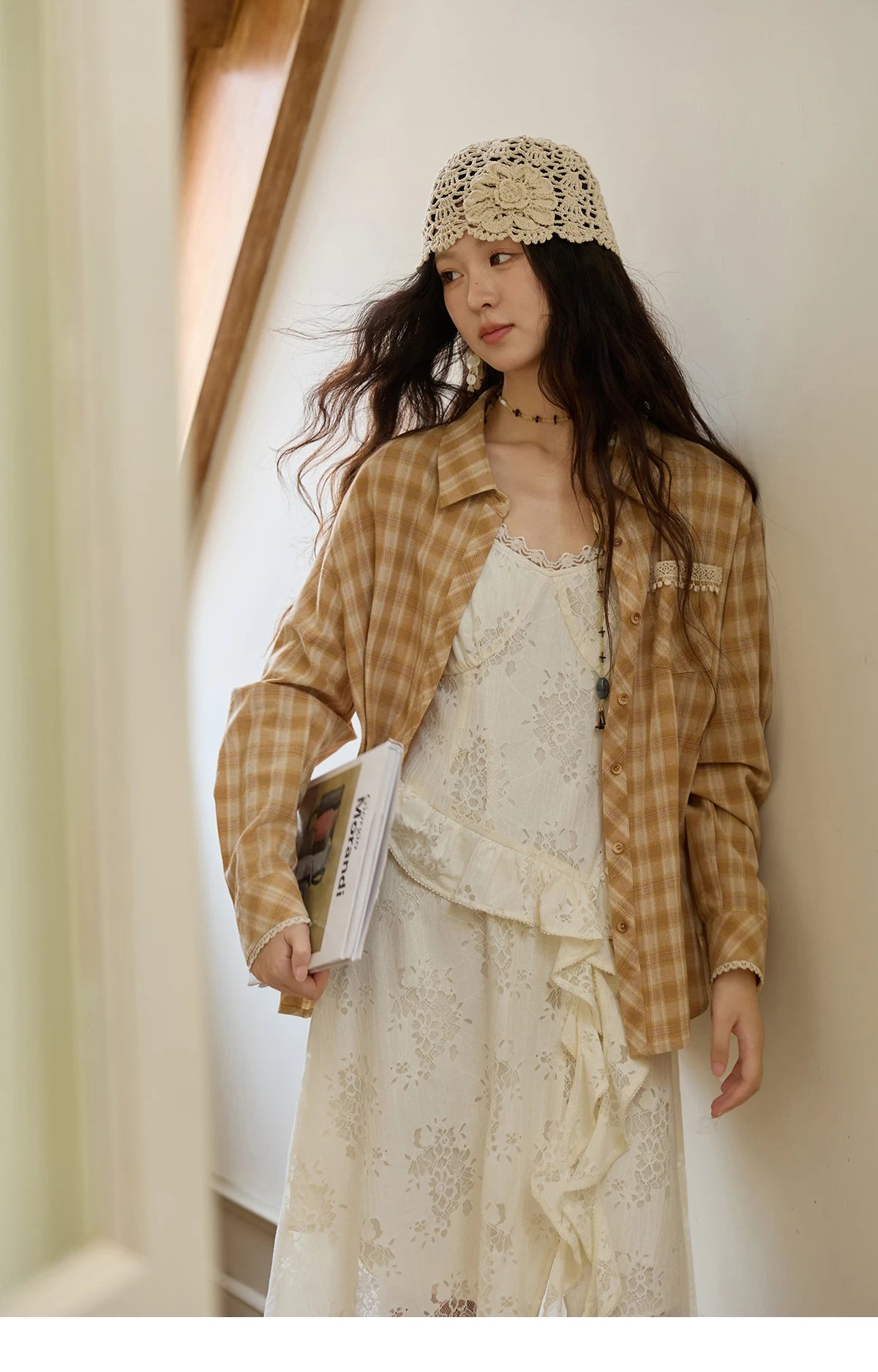 MISHOW Women's Retro Plaid Long Sleeved Shirt 2025 Autumn Korean Loose Casual Plaid Top with Lace Pocket Lapel Shirts MXE43C2378