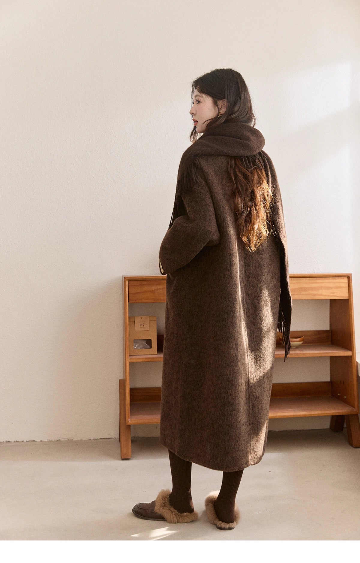 MISHOW Women's Woolen Coat with Scarf Winter Invisible Buckle Design Wool Overcoat Loose Elegant Warm Outerwear MXE93W1030