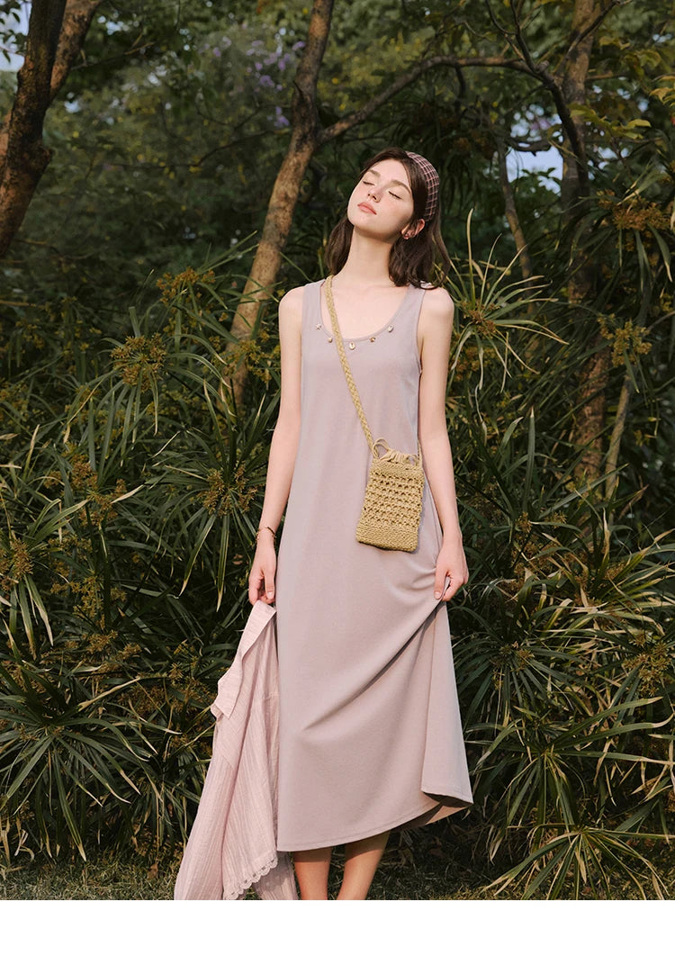 MISHOW Holiday Summer Vest Dresses Women 2025 New Solid Sleeveless Round Neck Slimming Long Dress Female Fashion MXE33L2205