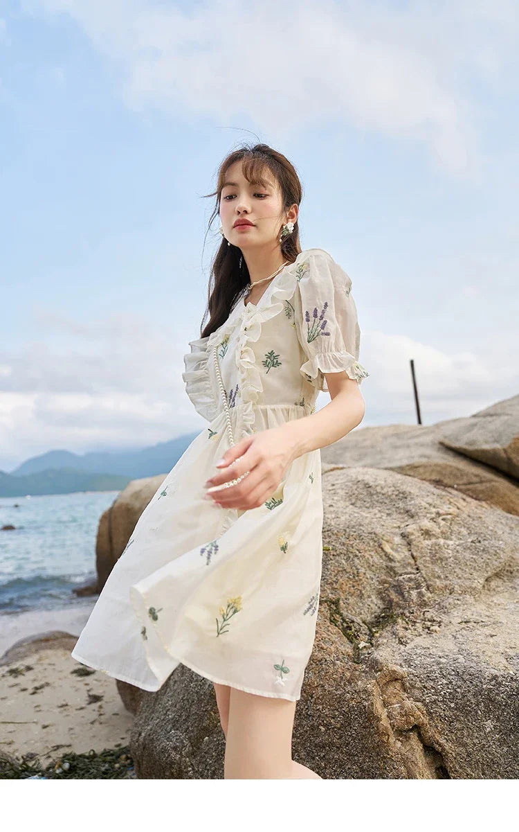 MISHOW Elegant Fairycore Embroidery Flower Dresses 2025 Summer A-line Flare Sleeve Ruffles Sweet Knee-Length Dresses MXC38L1518