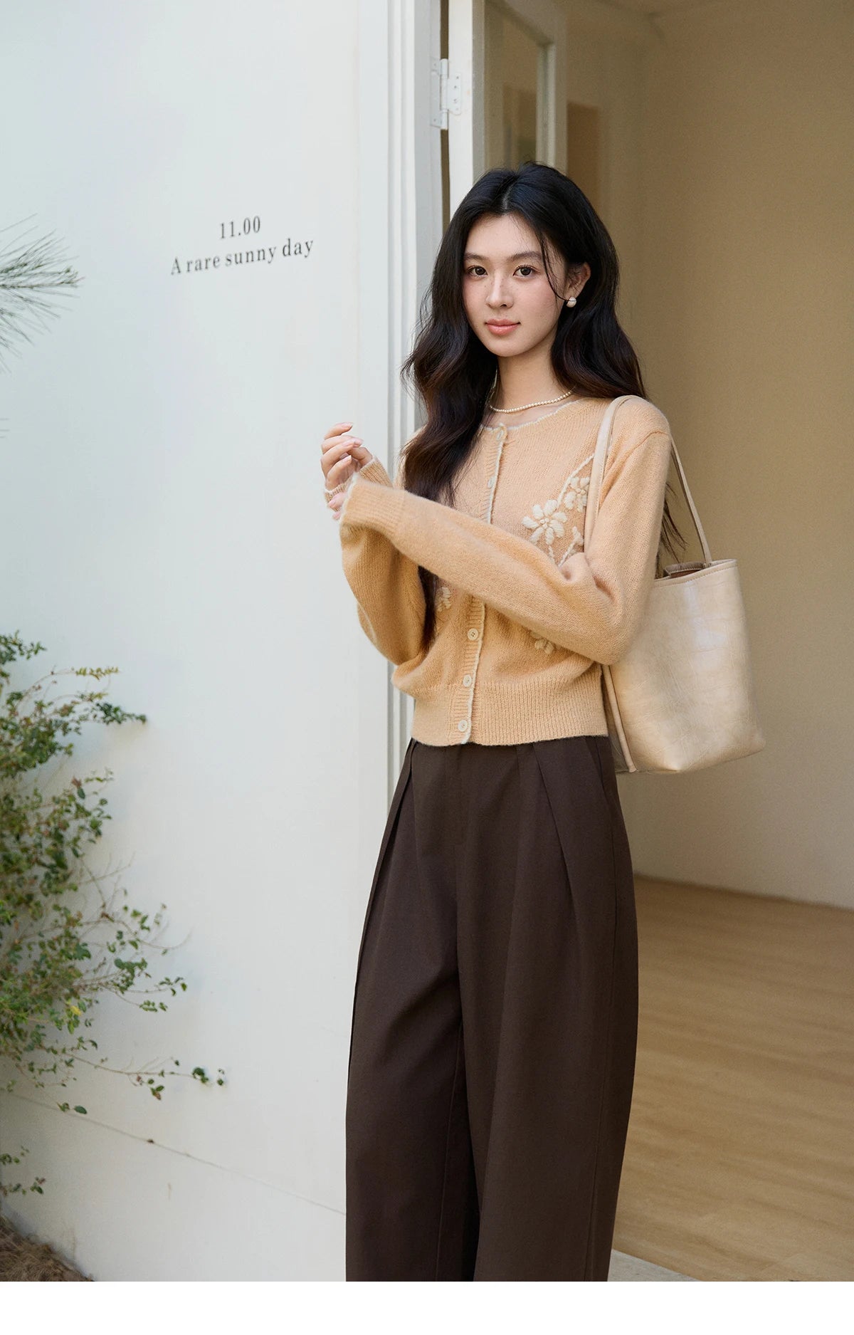 MISHOW Women's Camel Knitted Cardigan 2026 Spring Floral Embroidery Crew Neck Tops Button Warm Loose Cropped Sweater MXF11Z2896