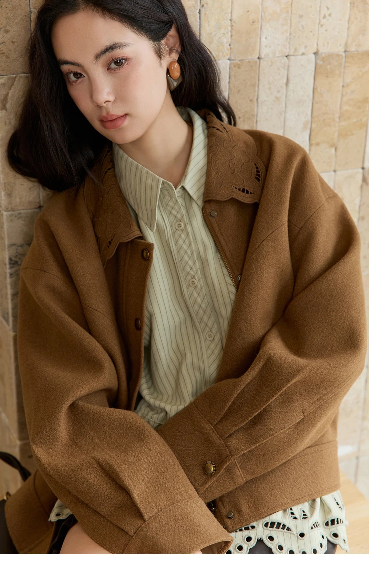 MISHOW Brown Woolen Coat for Women 2025 Winter Hollow Out Embroidery Turn Down Collar Retro Short Loose Casual Coat MXE49W0856