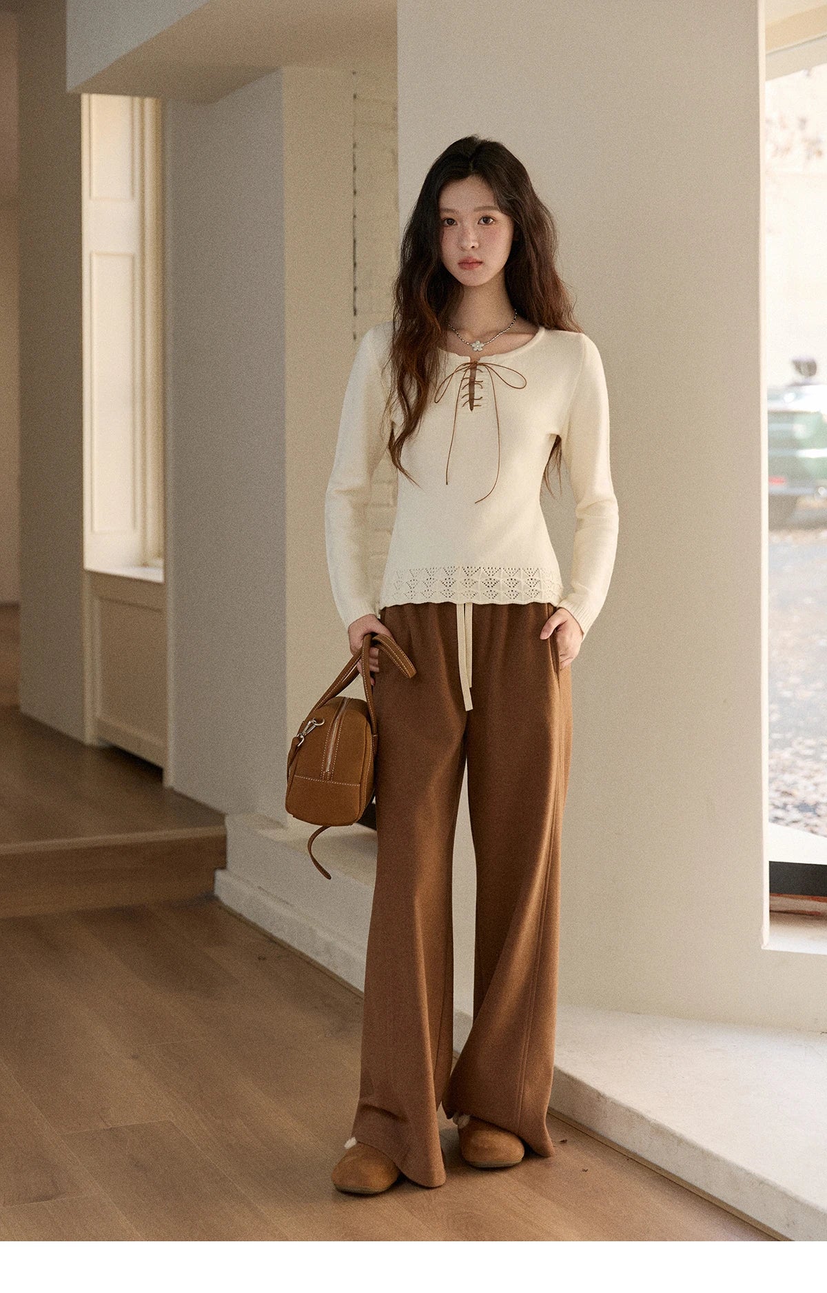 MISHOW Woman Beige Knit Top 2025 Winter Contrast Color French Style Hem Hollow Crochet Sweater Slim Long Sleeves Top MXE89Z2634