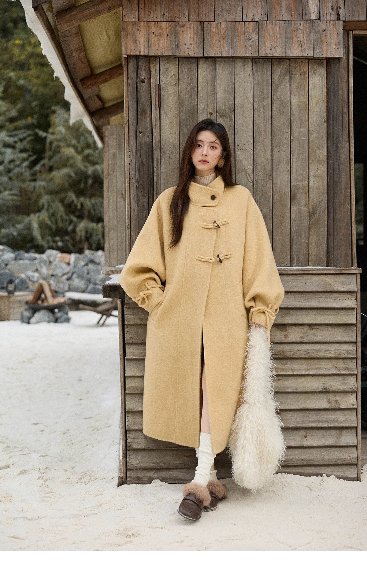 MISHOW Women's Long Coats 2025 Winter Yellow Double-faced 100% Wool Coat Windproof Lantern Sleeve Turtleneck Coat MXE51W0902