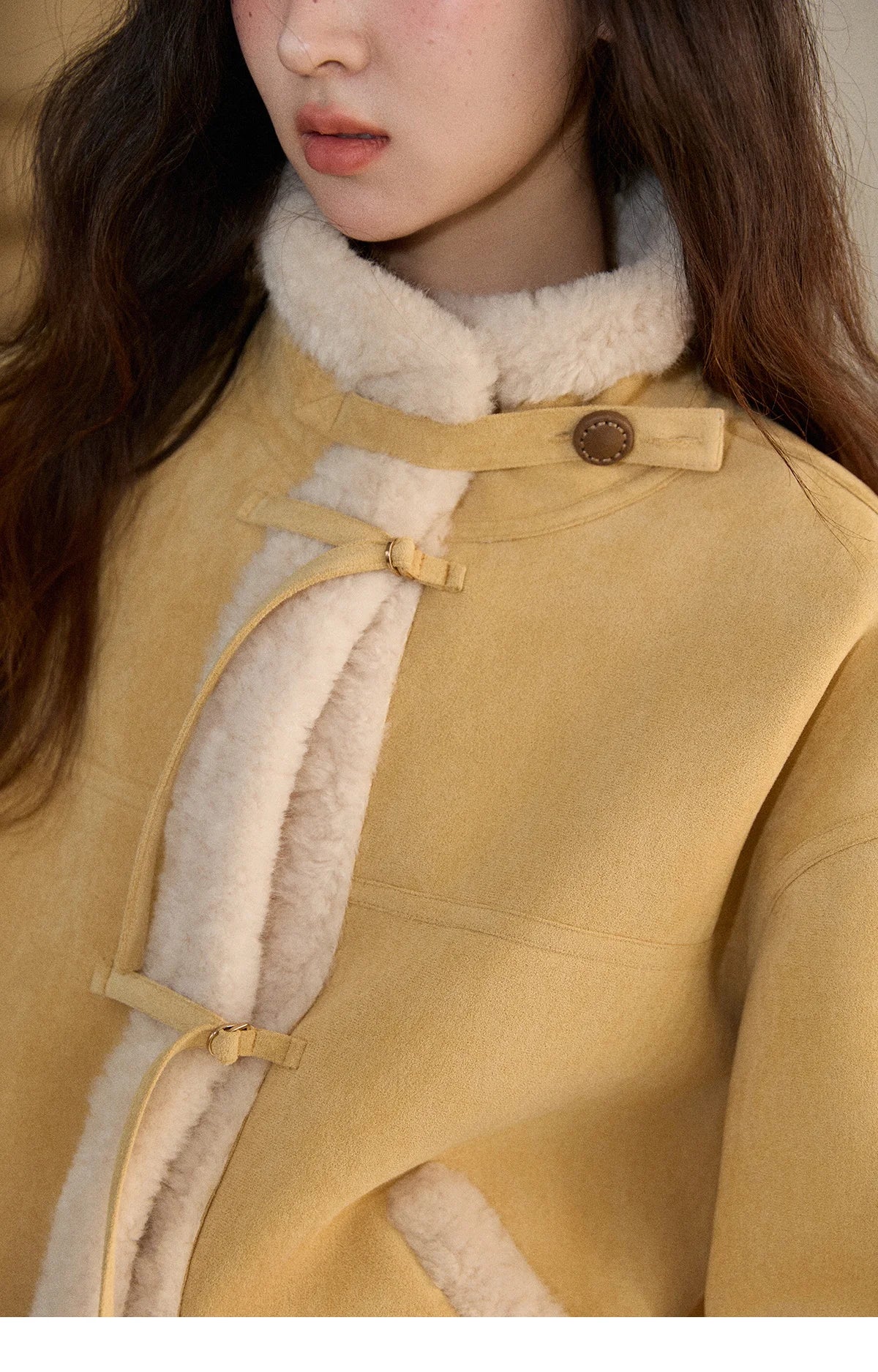MISHOW  Woman Yellow Jackets 2025 Winter Suede Fur Collar Short Coat Luxury Comfortable Single-breasted Commuter Coat MXE89W0897