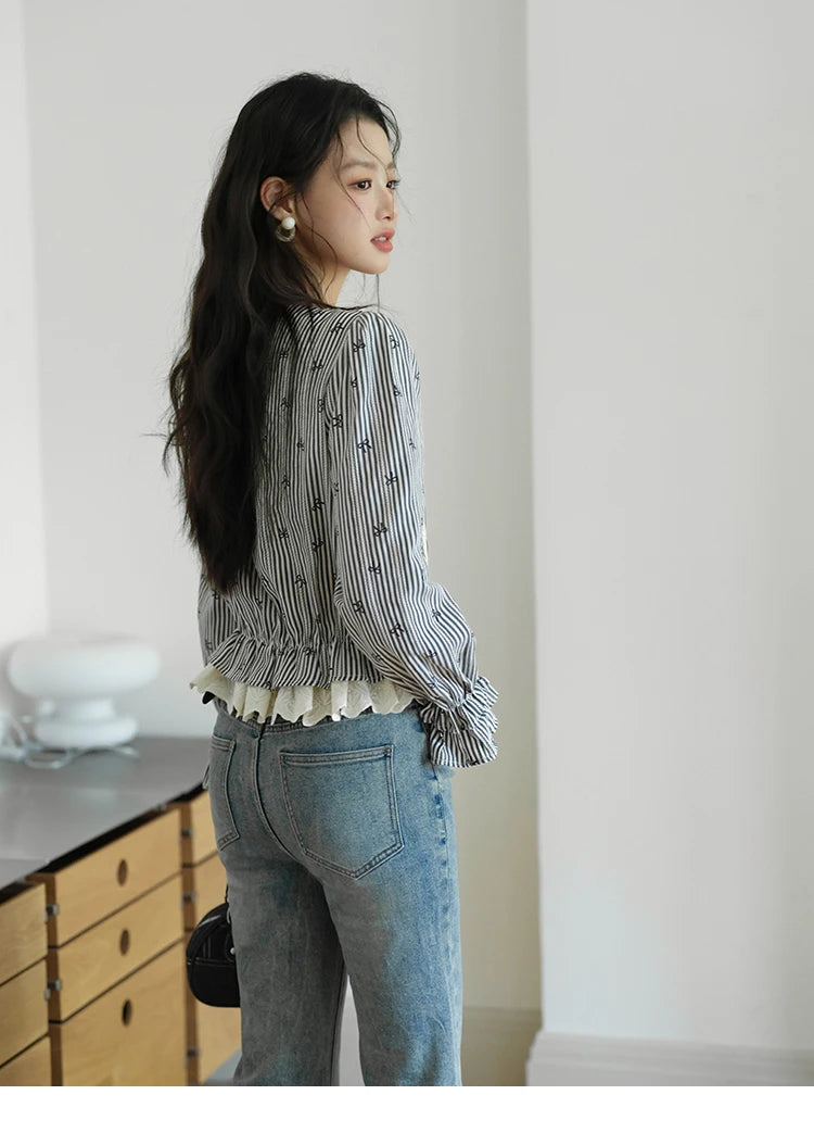 MISHOW Black Striped Blouse Lace-Up Bow Round Collar MXE41X1948