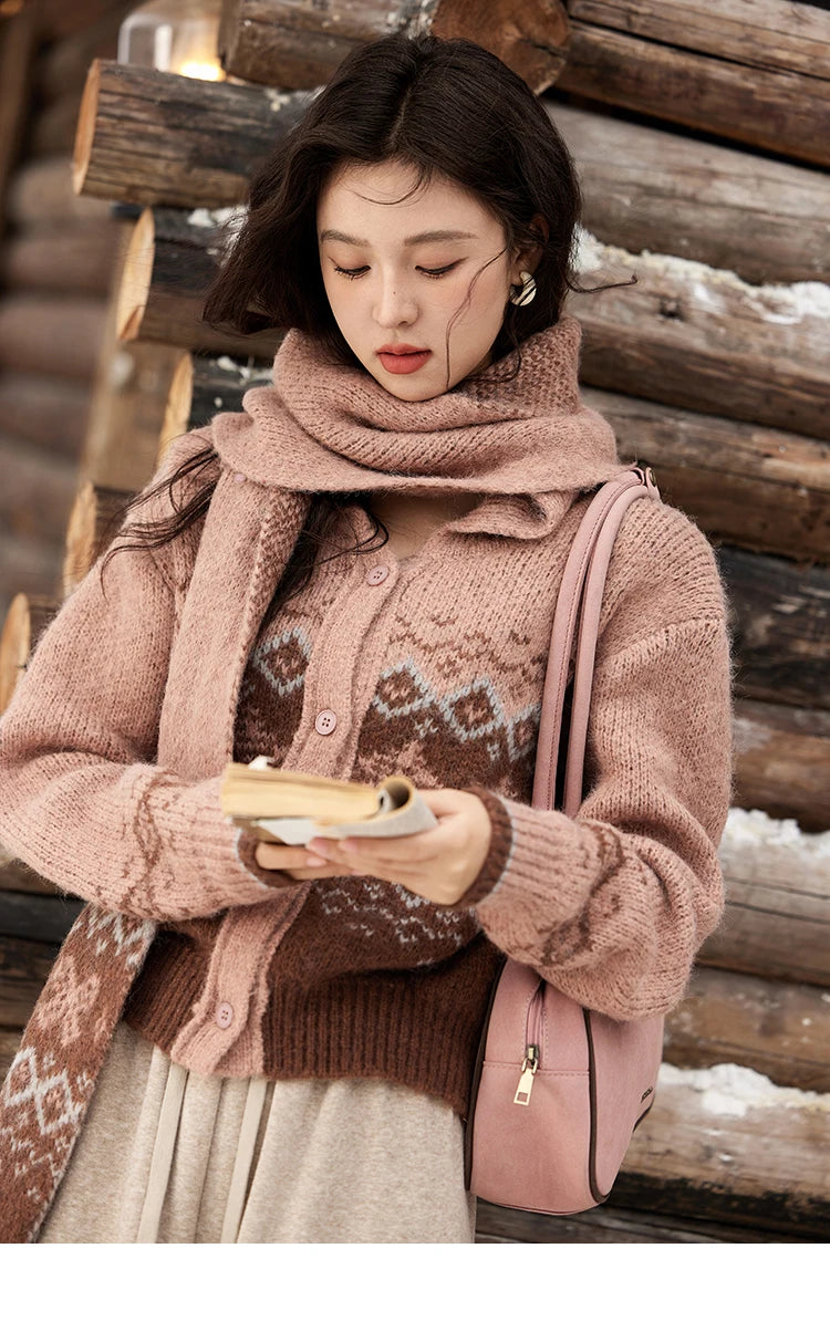 MISHOW Fair Isle Knitting Sweater Christmas Retro Cardigan Women Temperament Turn Down Collar Soft Warm Knitted Coat MXD58Z1036