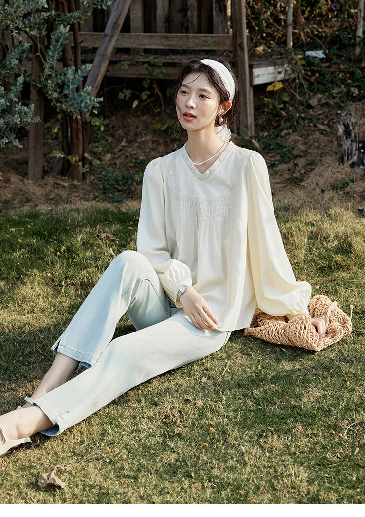 MISHOW Women's Lyocell Blouse 2025 Spring Summer Lace V-neck Commuting Top Puff Sleeve Solid Loose Blouse Office Lady MXE15X1735