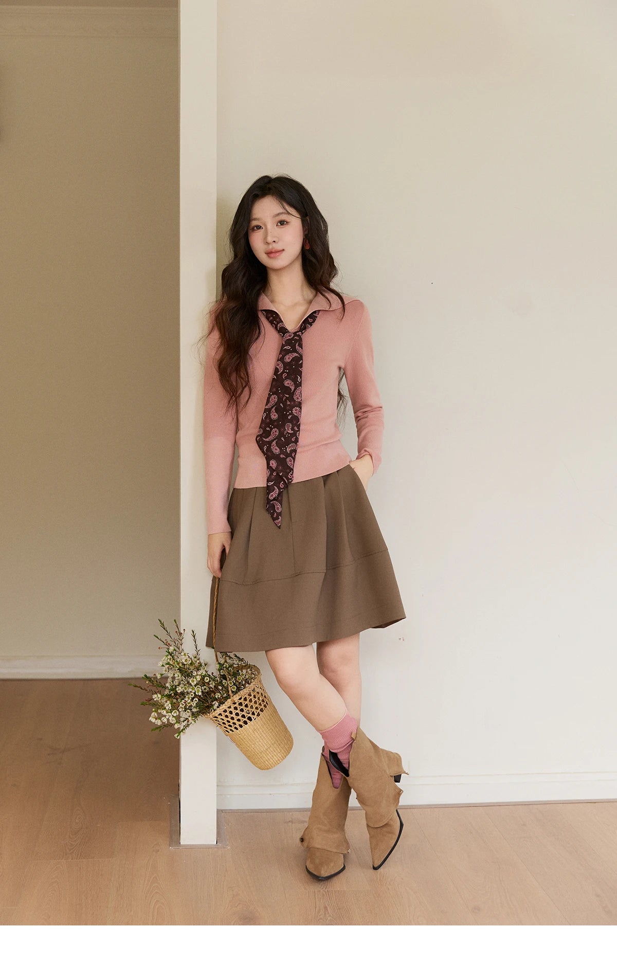 MISHOW Women's Pink V-neck Knitted Top 2026 Spring Polo Neck Detachable Paisley Scarf Thin Tops Casual Slim Sweater MXF108Z1032