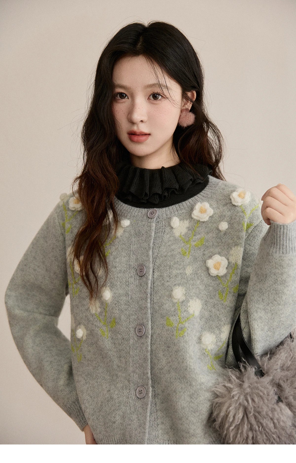 MISHOW Women's Gray Knitted Cardigan 2025 Winter Flower Embroidery Round Collar Single-breasted Warm Slim Sweaters MXE91Z2836