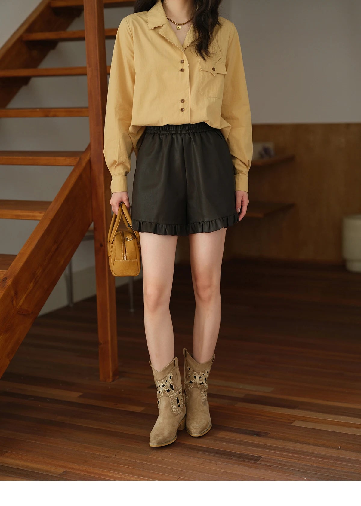 MISHOW Women's Retro Yellow Lapel Cotton Shirt 2025 Autumn Loose Casual Top Contrasting Button with Pocket Shirts MXE41C2356