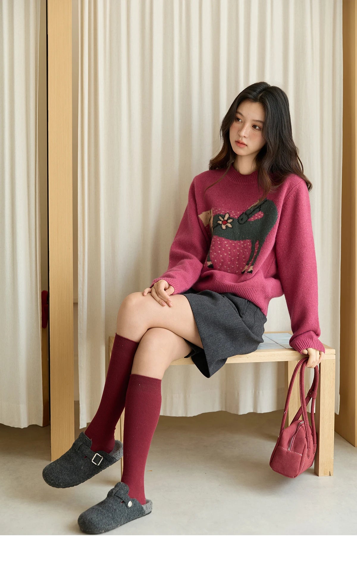 MISHOW Red Sweater Women 2025 Autumn Winter French Round Neck Pony Jacquard Loose Pullovers Long-sleeved Knitted Top MXE48Z2622