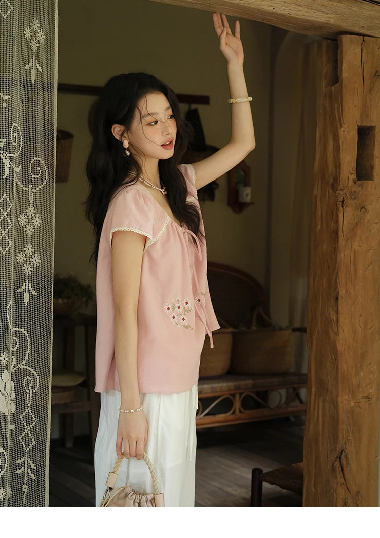 MISHOW Fashion Embroidery Flower Blouses for Woman 2025 Summer O-Neck Lace Up Flying Sleeve Lace Spliced Loose Top MXE39X1880