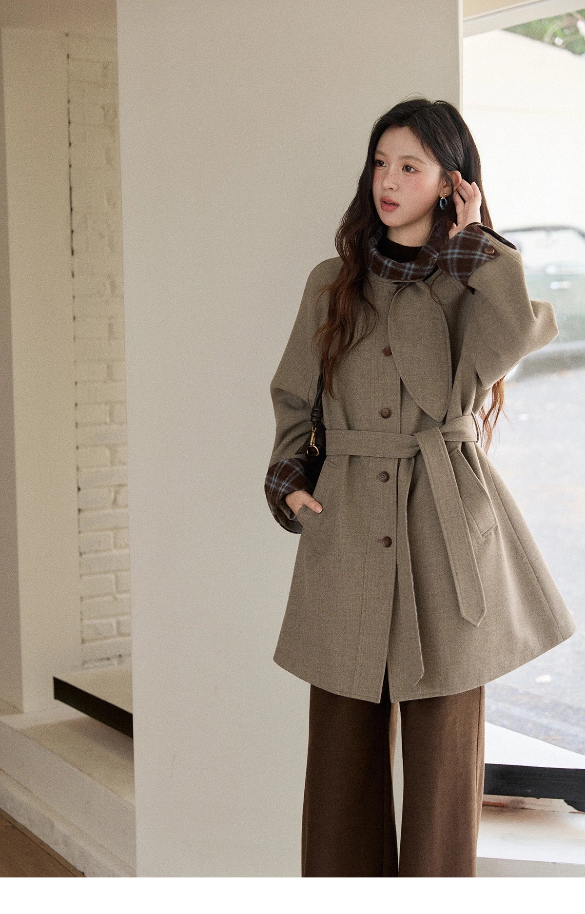 MISHOW Retro British Plaid Patchwork Woolen Coat Winter 2025 Rabbit Ear Tie Collar Waist Cinching Belt Woolen Coats MXE90W0924