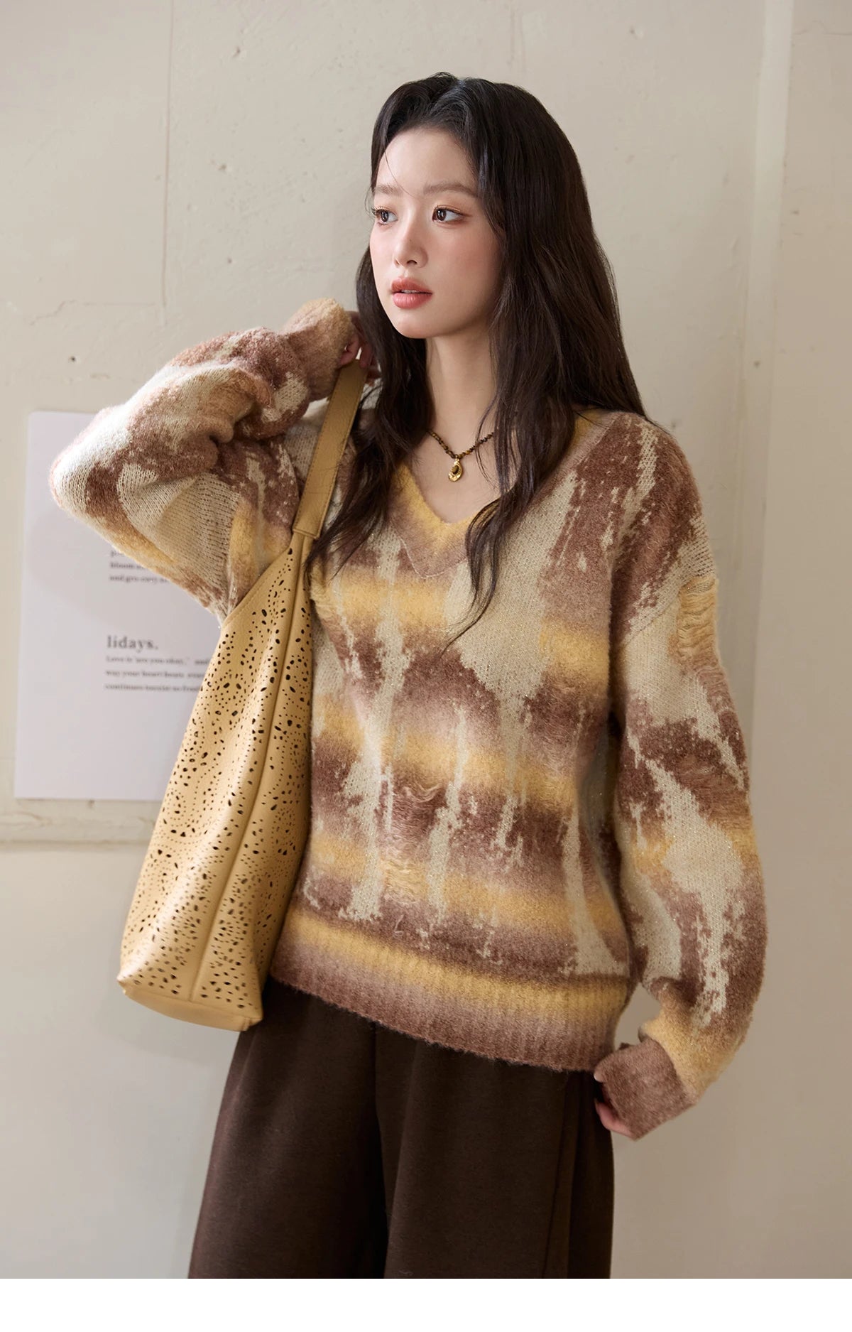 MISHOW Yellow Coffee Gradient Sweater Women 2025 Autumn Winter New V-neck Cable Knit Top Retro Commute Loose Sweater MXE51Z2627