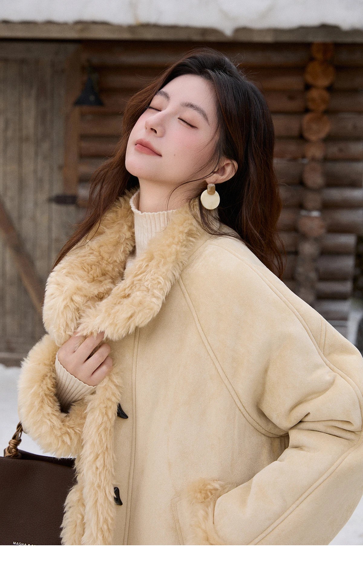 MISHOW Woman Yellow Jacket 2025 Warm Stand-up Collar Suede Coat Winter Shearling and Fur Trim Loose Thickened Coat MXE92W1017