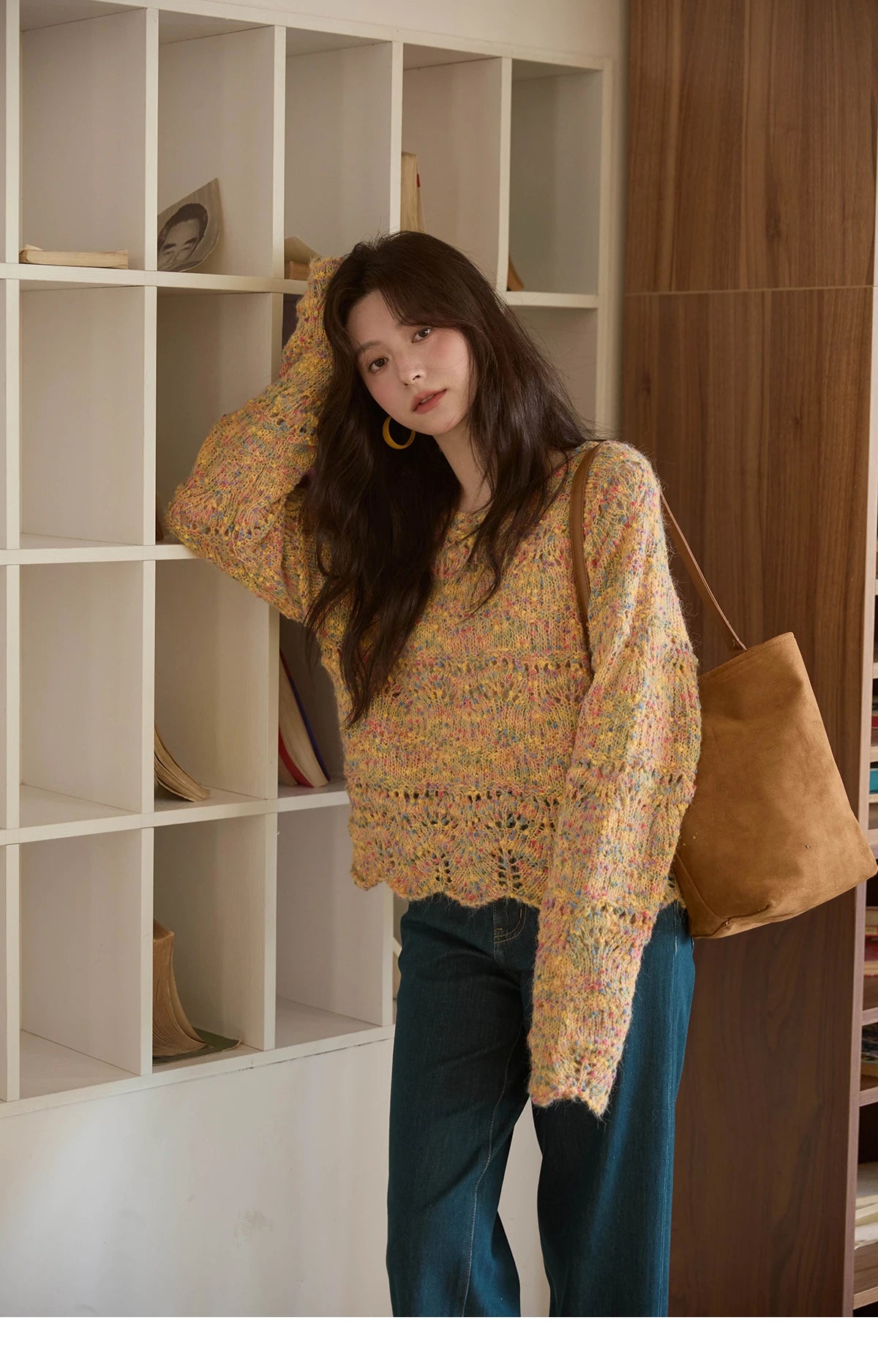 MISHOW Women's Retro Chic Knitted Top 2025 Autumn French Color Polka Dot Knitted Round Neck Curved Hem Thin Sweaters MXE43Z1343